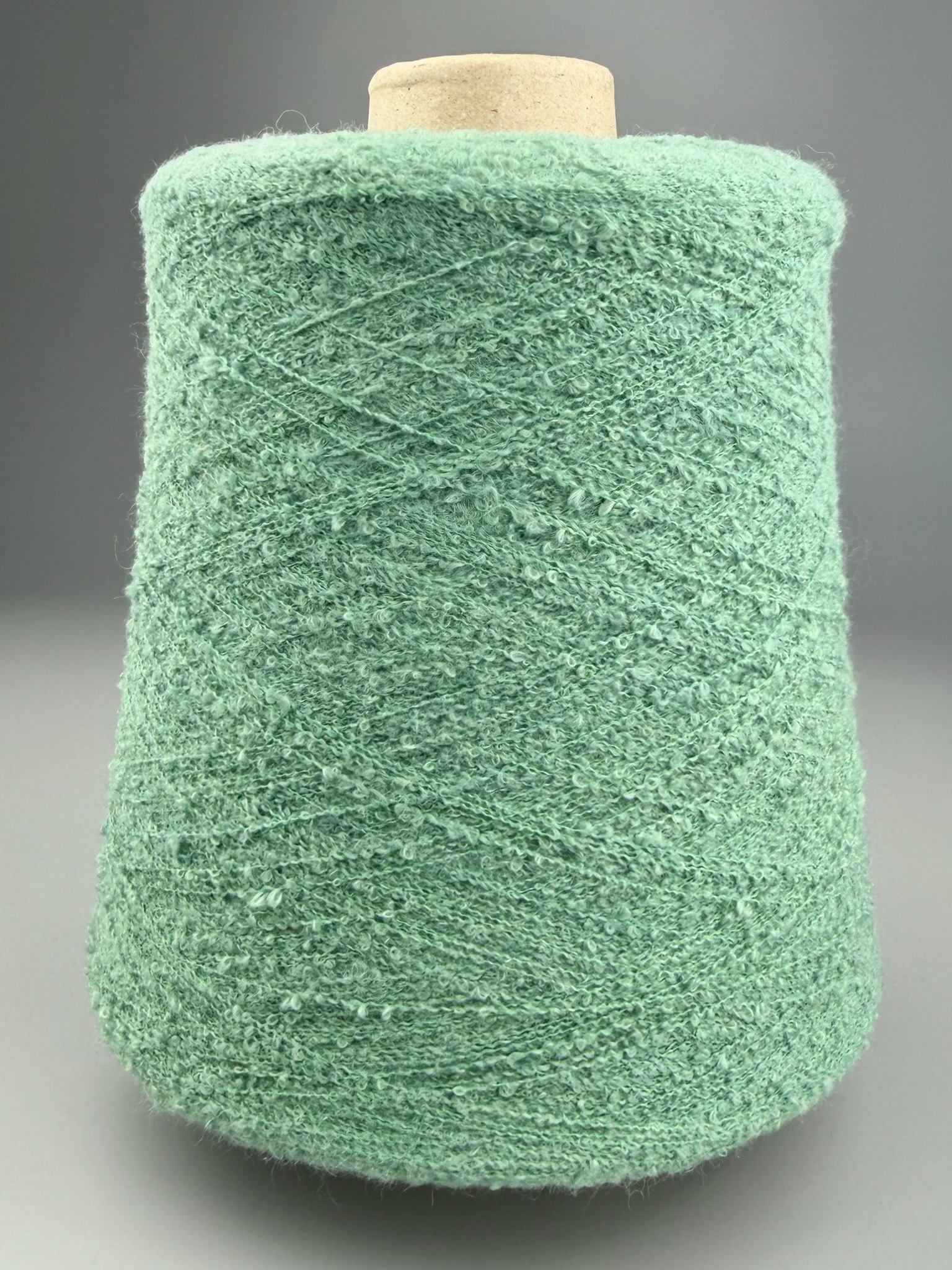 Filati Be.Mi.Va. Delphine Nm 1/20 Bouclé Salbeigrün 11913 foto 2